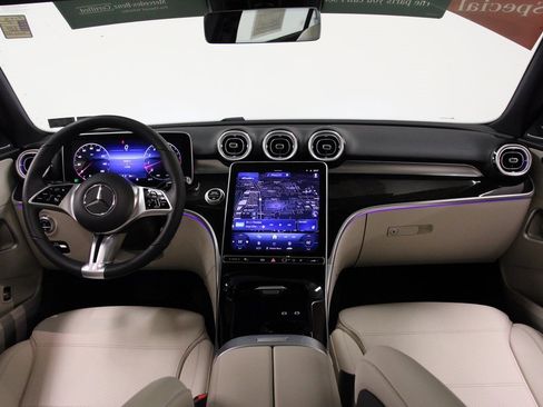 Certified 2025 Mercedes-Benz C 300 4MATIC Sedan image 2