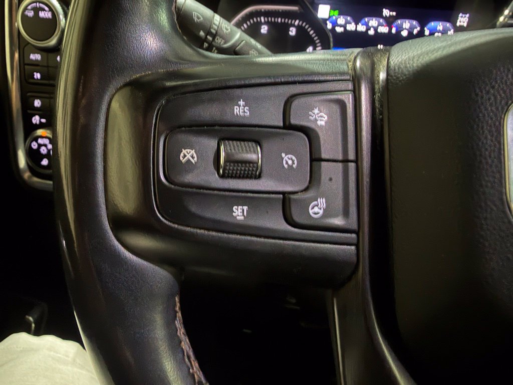 Used 2023 GMC Sierra 2500 AT4 w/ AT4 Preferred Package AWD/4WD image 17