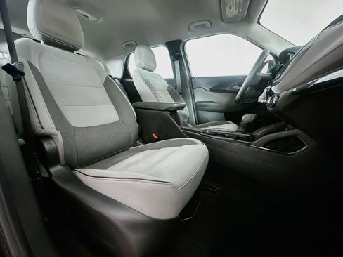 Used 2021 Chevrolet TrailBlazer LS FWD image 29