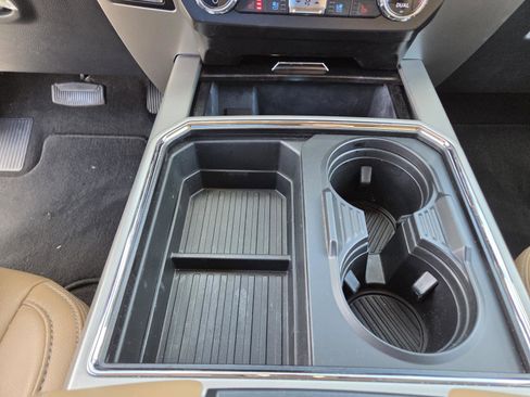 Used 2022 Ford F250 Lariat w/ Lariat Value Package AWD/4WD image 26