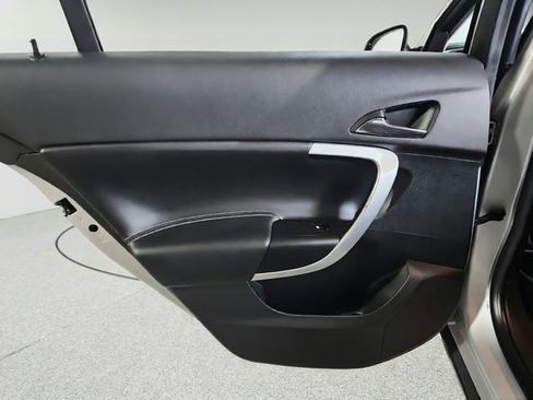 Used 2016 Buick Regal FWD image 22