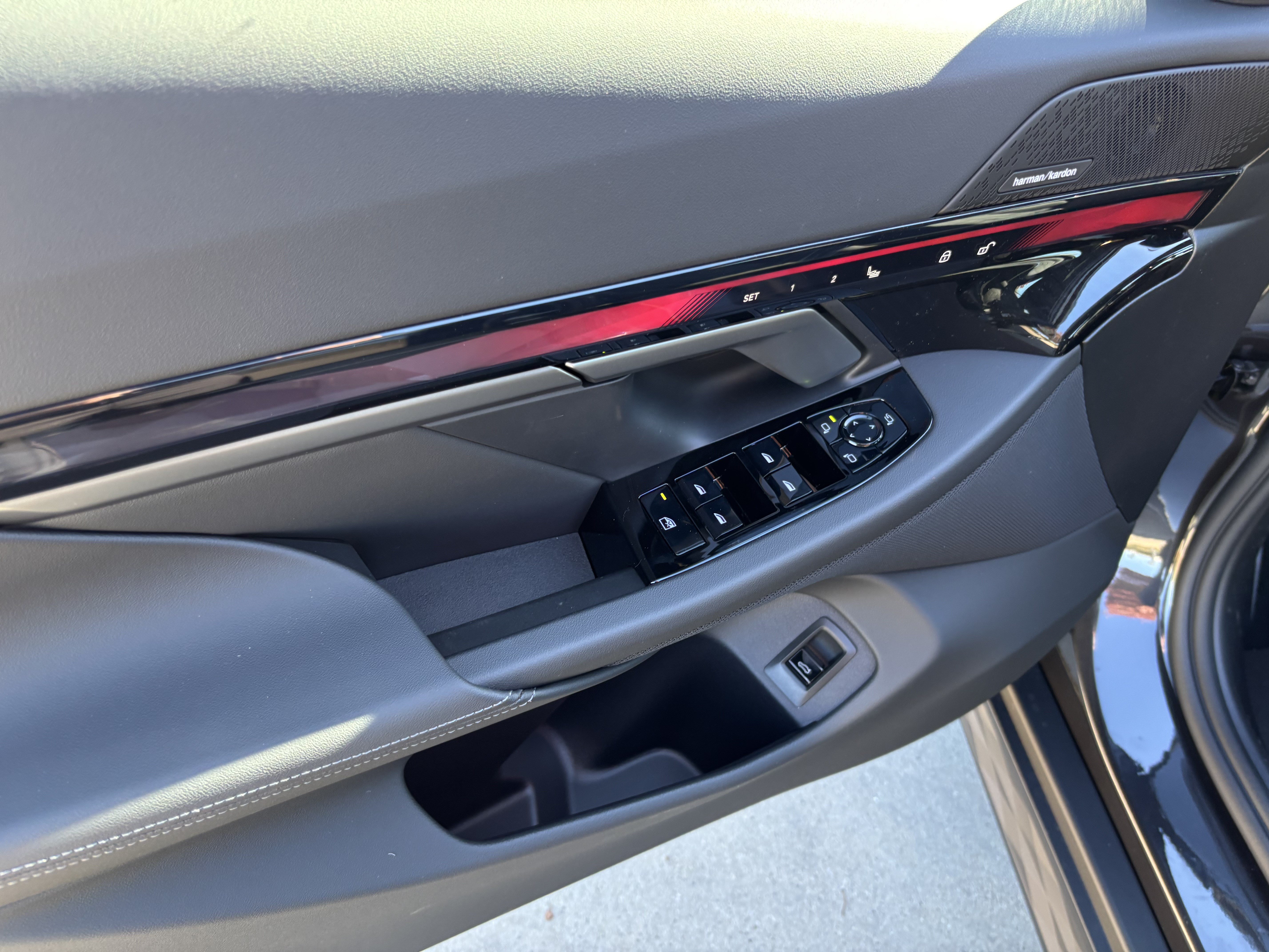 Certified 2026 BMW 530i w/ Premium Package RWD image 13