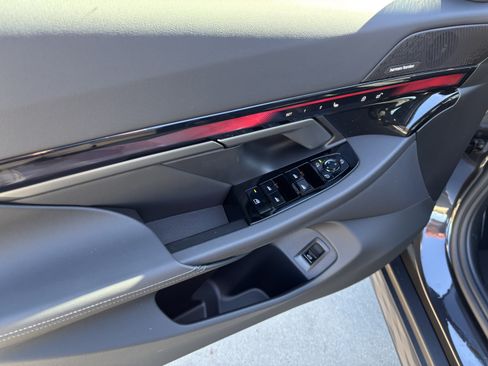 Certified 2026 BMW 530i w/ Premium Package RWD image 13