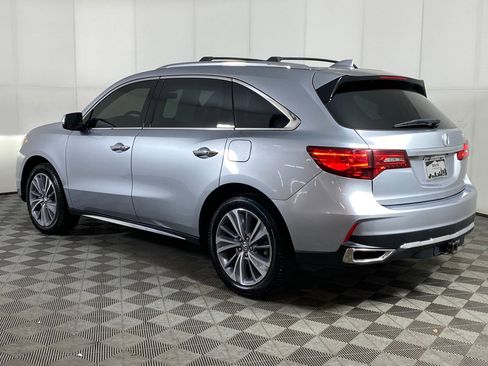 Used 2017 Acura MDX w/ Technology & Entertainment image 3
