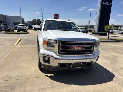 Used 2015 GMC Sierra 1500 SLE w/ SLE Value Package RWD image 7