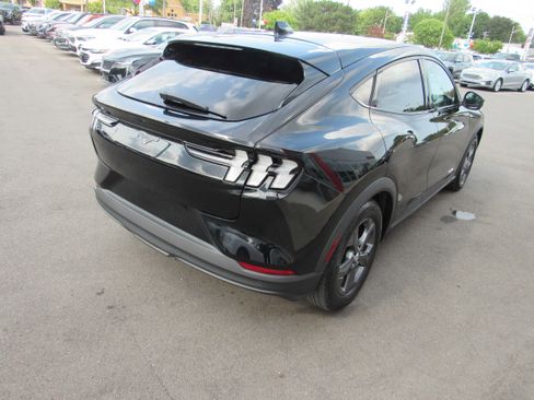 Used 2021 Ford Mustang Mach-E Select AWD/4WD image 5