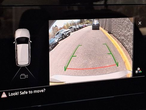 Certified 2025 Volkswagen Taos S image 18