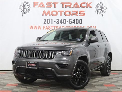 Used 2020 Jeep Grand Cherokee Altitude AWD/4WD image 1