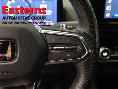 Used 2024 Honda Prologue EX image 16