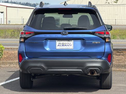 New 2026 Subaru Forester Premium image 5