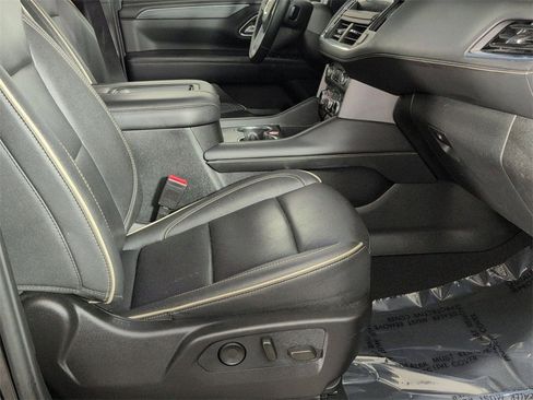 Certified 2024 GMC Yukon XL SLT image 26