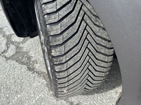 Used 2021 Mercedes-Benz E 350 4MATIC Sedan image 33