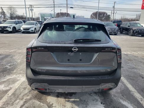 New 2026 Nissan Kicks S FWD image 5