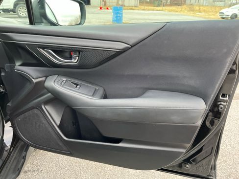 Used 2024 Subaru Outback Premium image 32