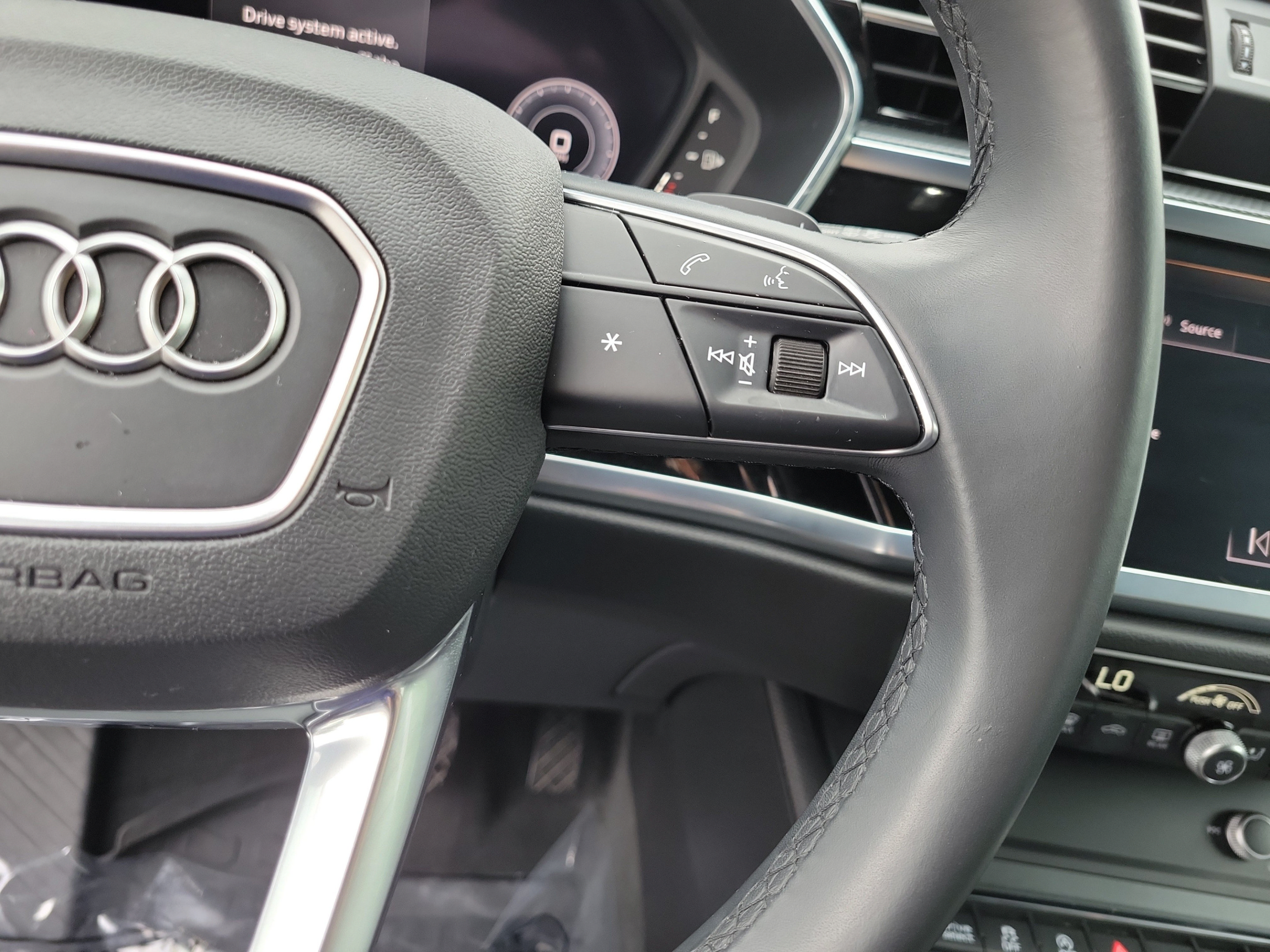 Used 2021 Audi Q3 2.0T Premium Plus AWD/4WD image 24