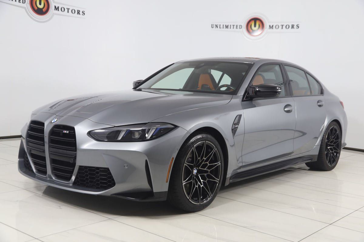 Used 2025 BMW M3 w/ Executive Package RWD image 5