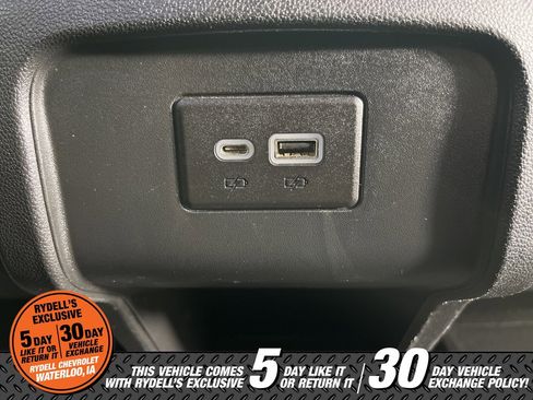 Used 2023 Chevrolet Blazer LT w/ Midnight/Sport Edition image 19