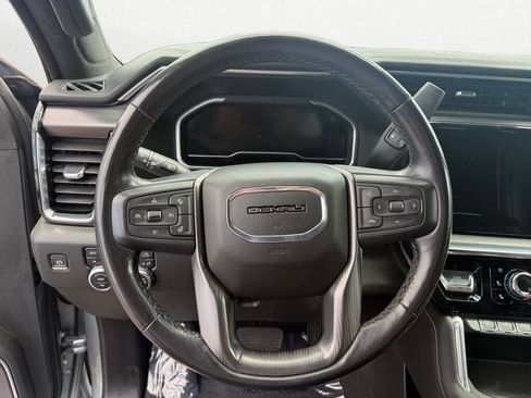 Used 2024 GMC Sierra 2500 Denali Ultimate AWD/4WD image 12