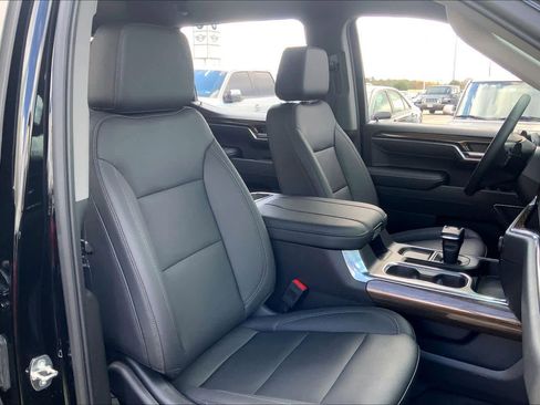 Used 2023 Chevrolet Silverado 1500 LT Trail Boss w/ LT Trail Boss Premium Package image 8