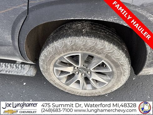 Used 2023 Chevrolet Tahoe Z71 w/ Luxury Package image 10