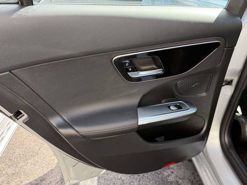 Used 2026 Mercedes-Benz C 300 4MATIC Sedan image 20