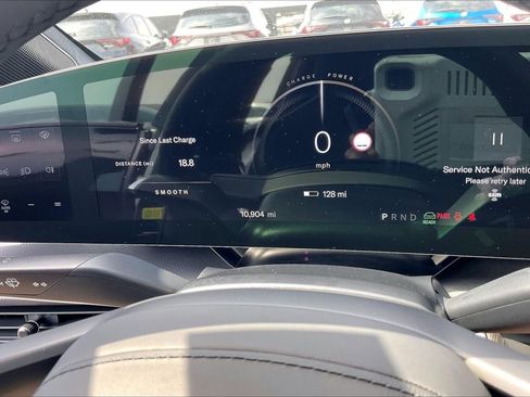 Used 2025 Lucid Air Touring AWD/4WD image 18