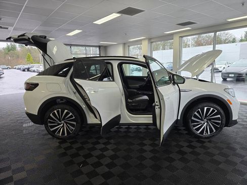 New 2026 Volkswagen ID.4 Pro AWD/4WD image 14