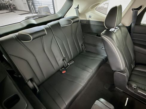 Used 2023 Acura MDX SH-AWD w/ Advance Package image 26