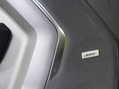 Used 2026 GMC Yukon Elevation AWD/4WD image 9