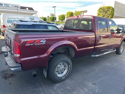 Used 2004 Ford F350 XLT image 3