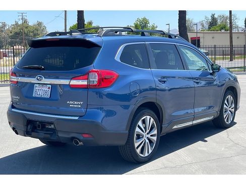 Used 2022 Subaru Ascent Limited w/ Technology Package AWD/4WD image 6