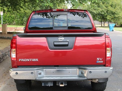 Used 2019 Nissan Frontier SV w/ Value Truck Package image 6