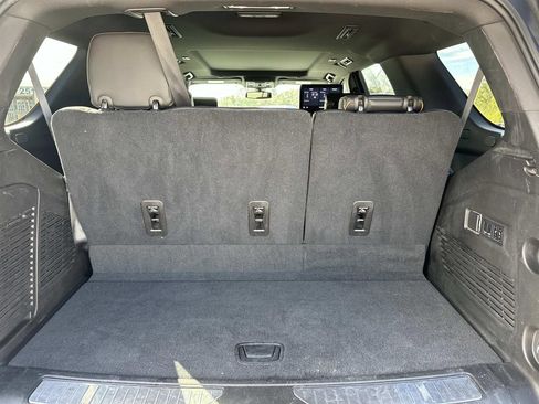 Used 2021 GMC Yukon AT4 image 9