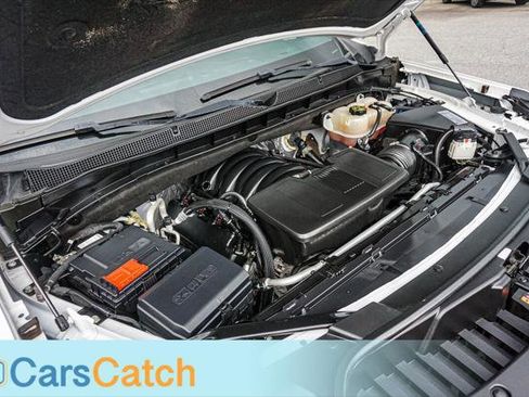 Used 2021 Chevrolet Suburban LT image 42