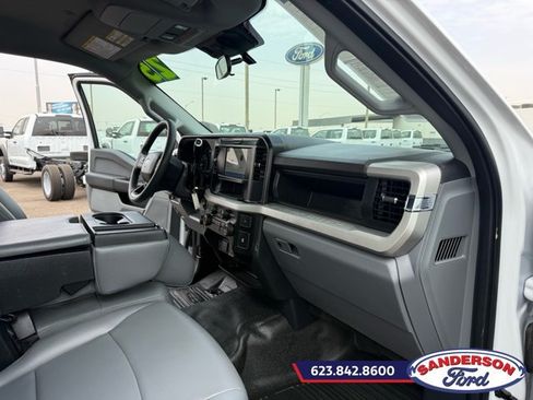 Used 2025 Ford F250 XL RWD image 23