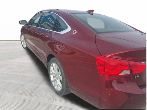 Used 2017 Chevrolet Impala LT w/ Convenience Package FWD image 8