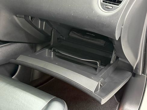 Used 2018 Nissan Pathfinder SL w/ Midnight Edition Package image 33