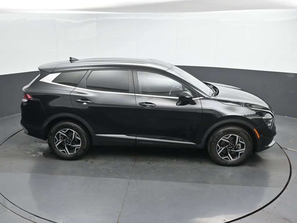 Used 2025 Kia Sportage LX AWD/4WD image 31