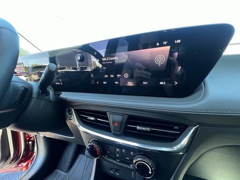 Used 2024 Buick Encore GX Preferred w/ Comfort Package image 12