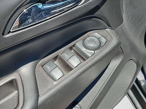 Used 2020 Chevrolet Equinox LT FWD image 13