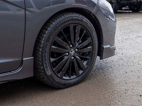 Used 2019 Honda Fit Sport image 9