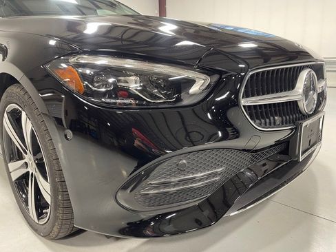 Used 2025 Mercedes-Benz C 300 4MATIC Sedan image 11