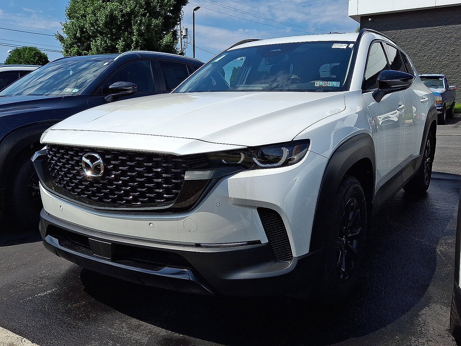 New 2026 MAZDA CX-50 AWD 2.5 Hybrid w/ Premium Pkg image 3
