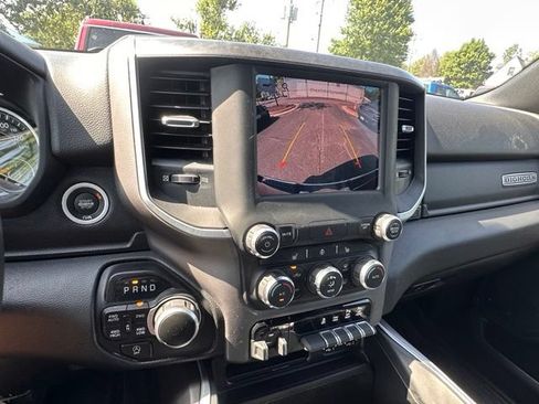 Used 2022 RAM 1500 Big Horn AWD/4WD image 26