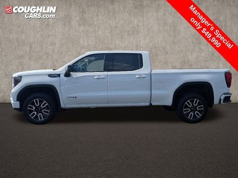 Used 2023 GMC Sierra 1500 AT4 image 4