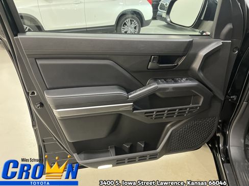 New 2026 Toyota Tacoma SR5 AWD/4WD image 17