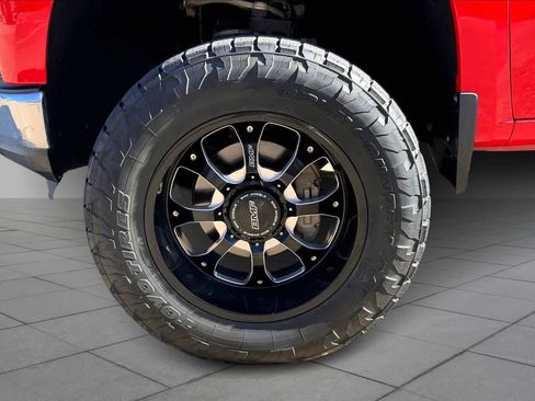 Used 2019 Chevrolet Silverado 1500 LT w/ All-Star Edition image 10