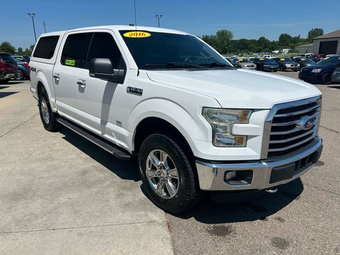 Used 2016 Ford F150 XLT w/ Equipment Group 302A Luxury AWD/4WD image 3