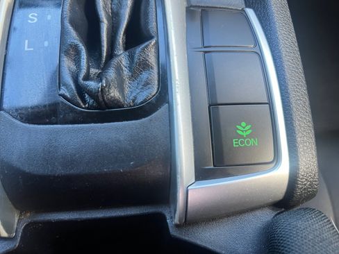 Used 2019 Honda Civic LX image 23