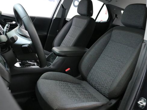 Used 2023 Chevrolet Equinox LT image 22